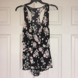Forever 21 Floral Noir V Neck Ruffle Romper Shorts small